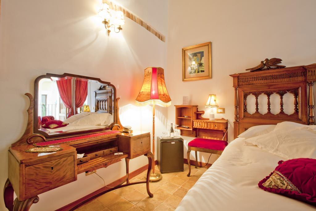 B&B Il Marchese Del Grillo Sulmona Zimmer foto