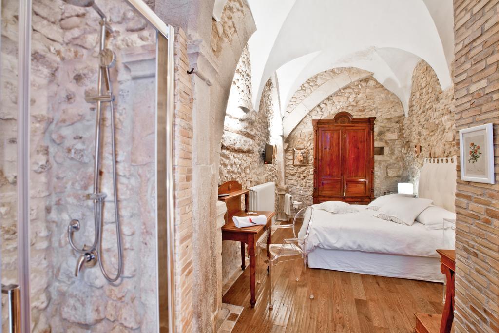 B&B Il Marchese Del Grillo Sulmona Zimmer foto