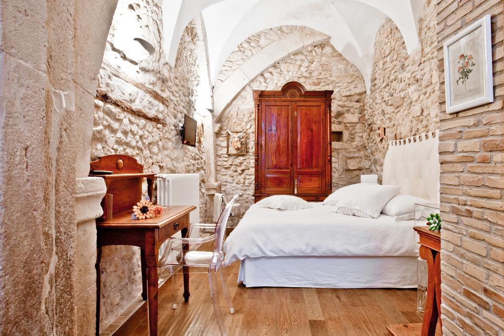 B&B Il Marchese Del Grillo Sulmona Zimmer foto